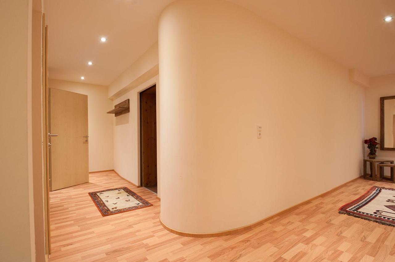 Apartmenthaus Rose พรุตซ์ ภายนอก รูปภาพ