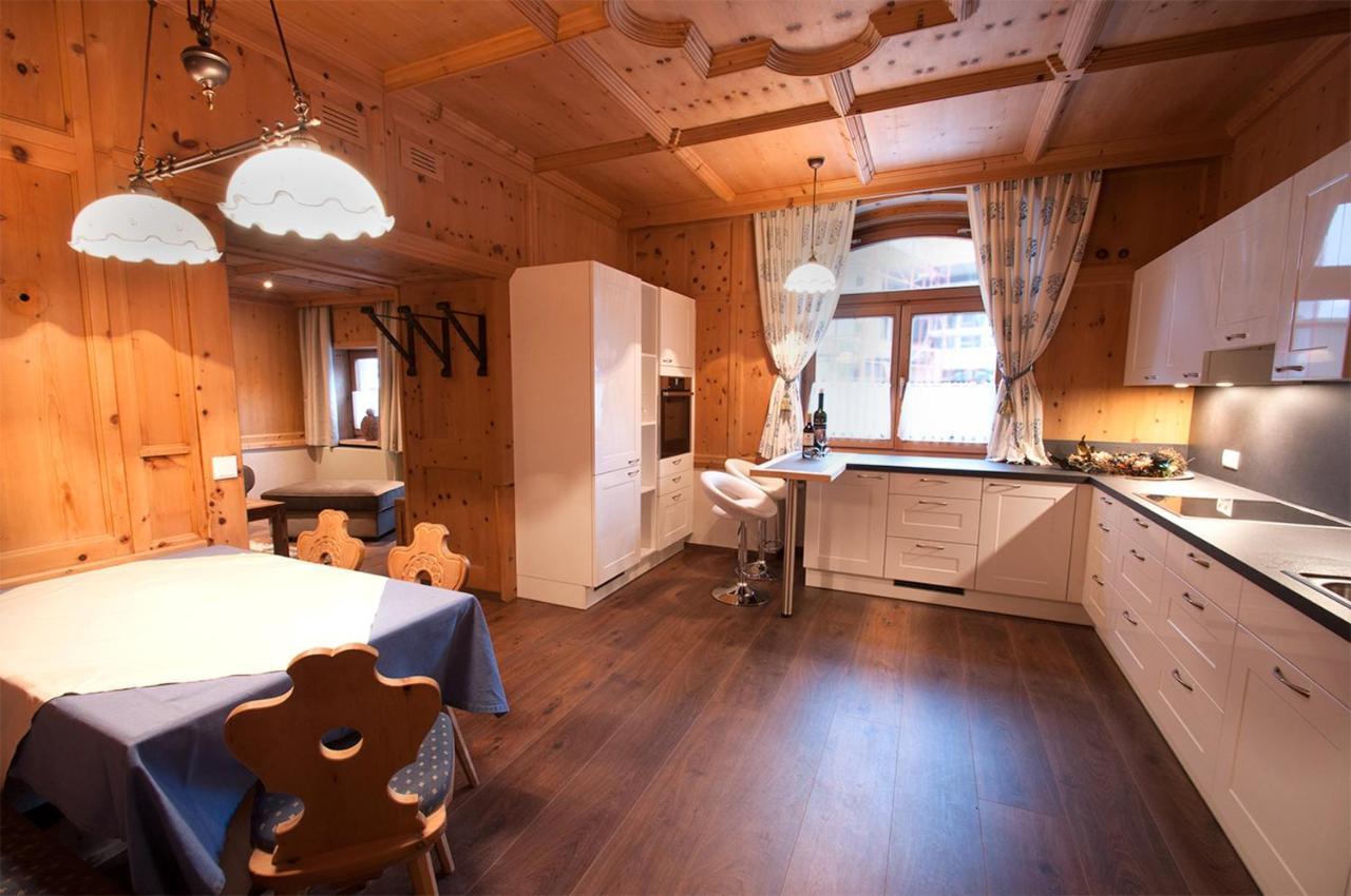 Apartmenthaus Rose พรุตซ์ ภายนอก รูปภาพ
