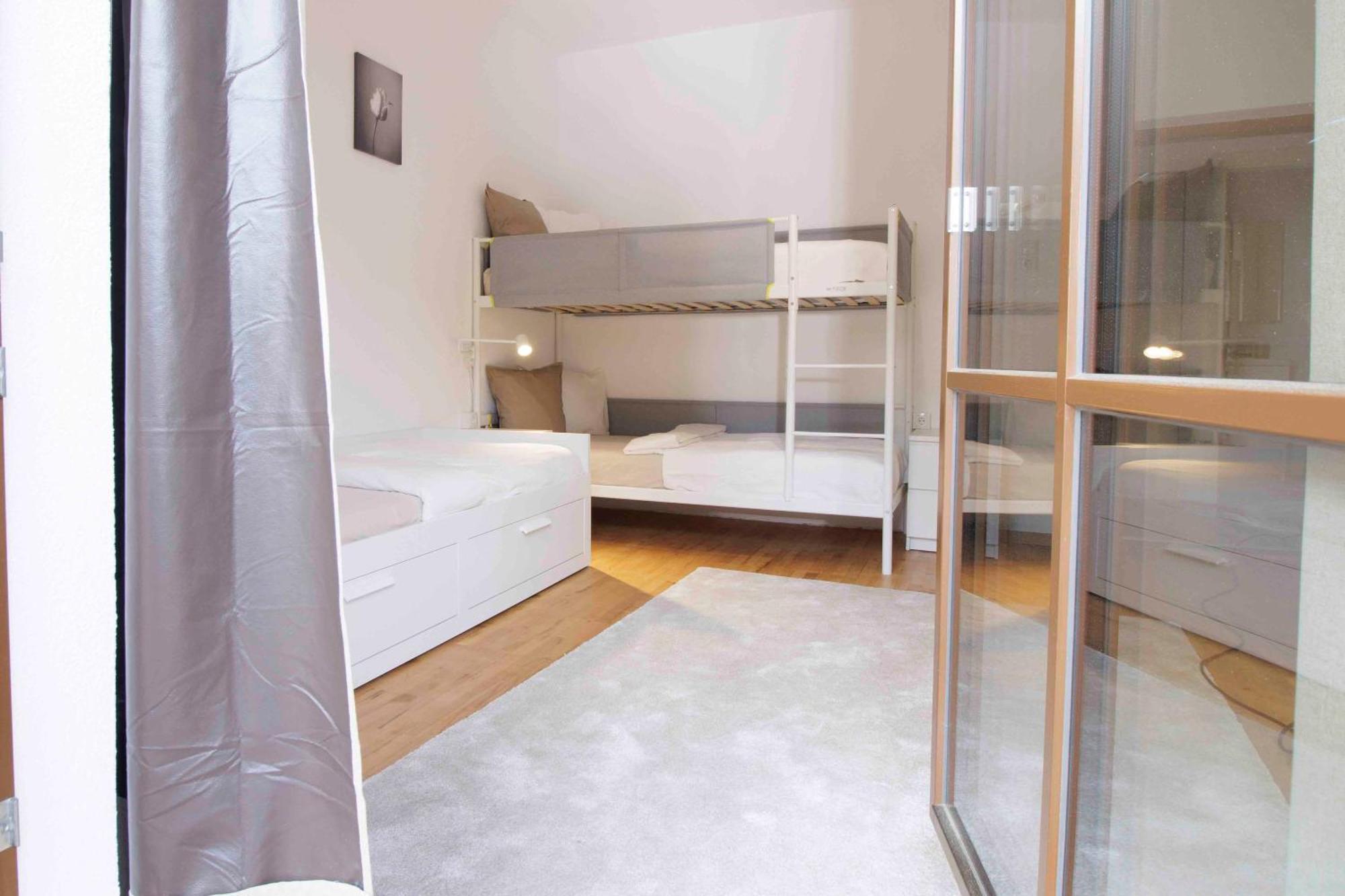 Apartmenthaus Rose พรุตซ์ ภายนอก รูปภาพ