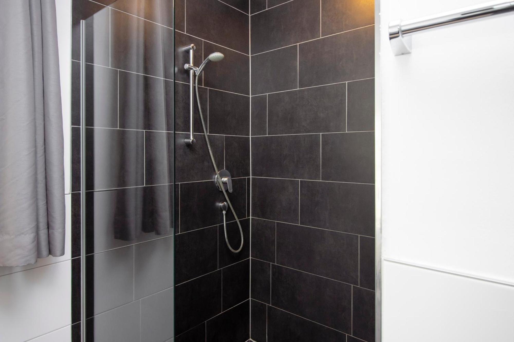 Apartmenthaus Rose พรุตซ์ ภายนอก รูปภาพ